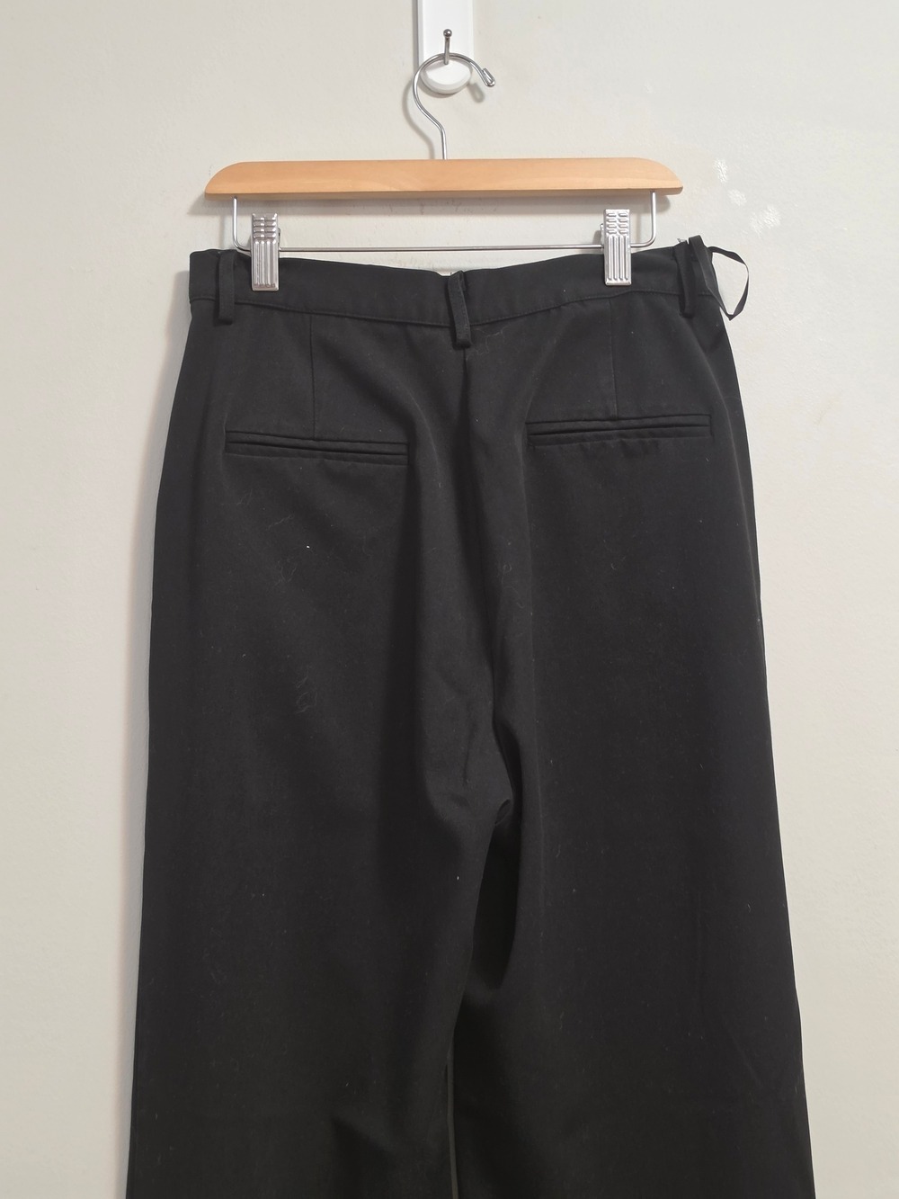 Genquo Classic High-Waist Black Wide-Leg Pants - Picture 6 of 12